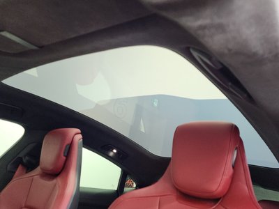 صورة مصغرة 15 لـ 2024 Porsche TAYCAN