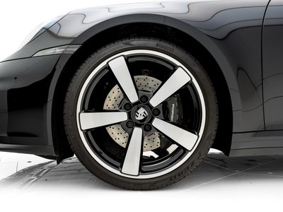 2025 Porsche 911 — миниатюра 12