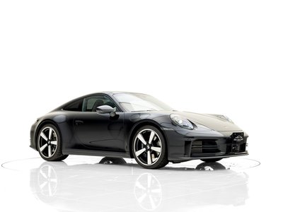 2025 Porsche 911 photo 9