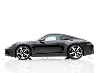 2025 Porsche 911 photo 4