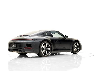 2025 Porsche 911 photo 7