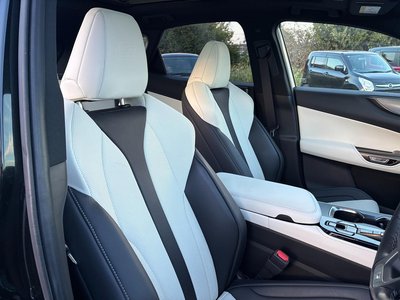 2023 Lexus NX — миниатюра 16