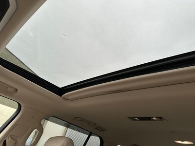 TOYOTA LAND CRUISER 300 - 7