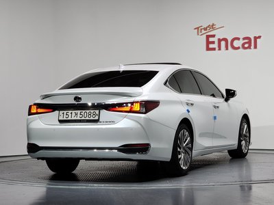 LEXUS ES - 4