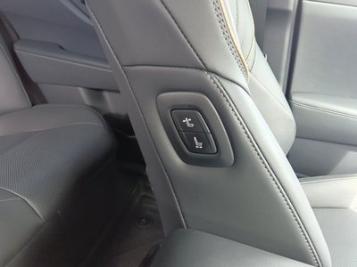 صورة مصغرة 40 لـ 2024 Toyota CROWN CROSSOVER