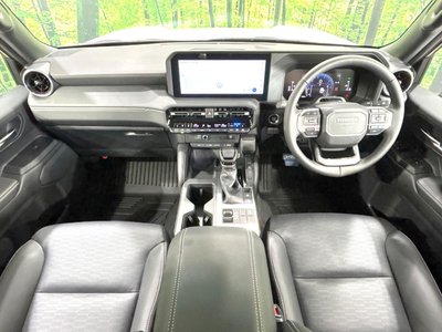 2025 Toyota LAND CRUISER 250 photo 2