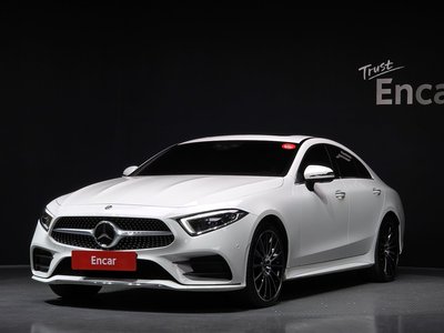 MERCEDES-BENZ CLS - 1