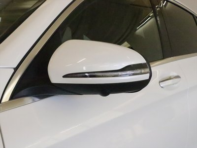 MERCEDES-BENZ GLC - 7