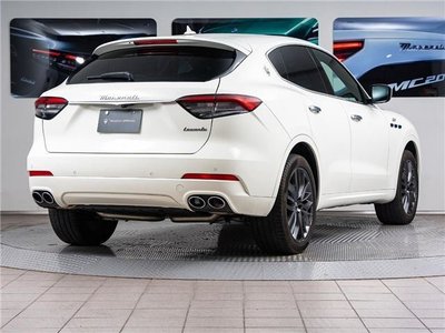 2023 Maserati LEVANTE 照片 2