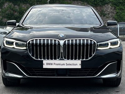 BMW 7 SERIES - 2