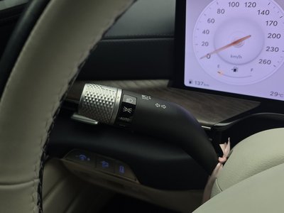 2024 Genesis GV80 — миниатюра 28