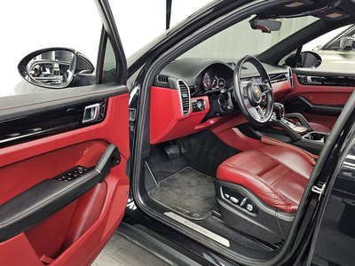 PORSCHE CAYENNE - 10