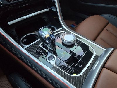 BMW 8 SERIES - 9