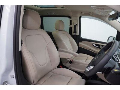صورة مصغرة 37 لـ 2025 Mercedes-BENZ V-CLASS