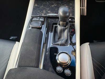 صورة مصغرة 16 لـ 2016 Lexus GS F