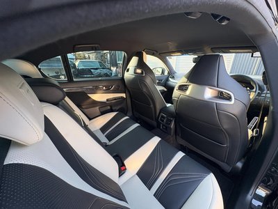 صورة مصغرة 22 لـ 2016 Lexus GS F