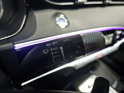 2023 Genesis GV70 thumbnail 25