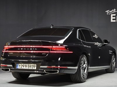 صورة 4 لـ 2023 Genesis G90 (RS4)