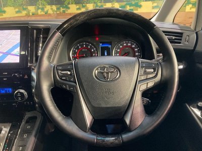 صورة 9 لـ 2023 Toyota ALPHARD