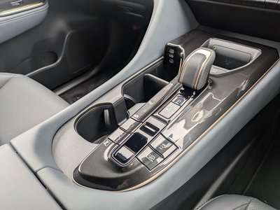2025 Toyota CROWN ESTATE 缩略图 21