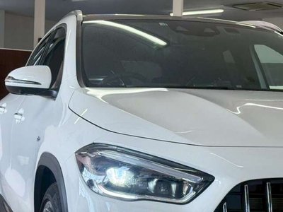 MERCEDES-BENZ GLA - 9