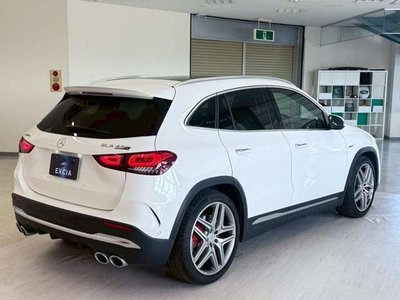MERCEDES-BENZ GLA - 8