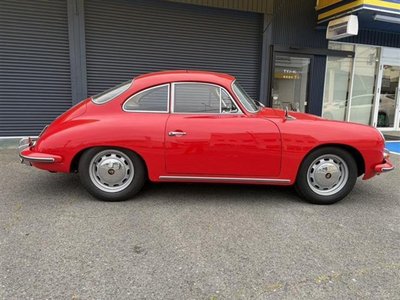 PORSCHE 911 - 4