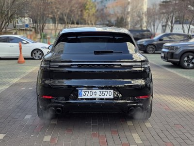 PORSCHE CAYENNE - 9