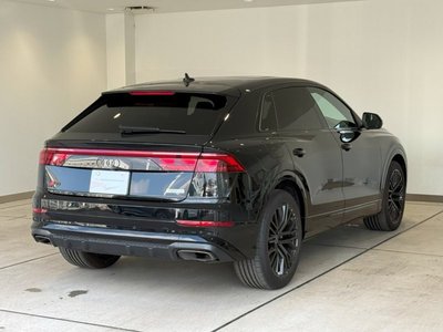 AUDI Q8 - 4