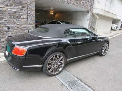 BENTLEY CONTINENTAL - 3