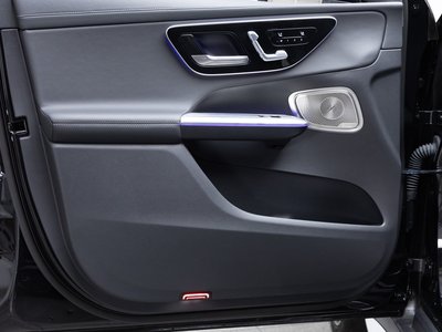 2024 Mercedes-BENZ GLC AMG thumbnail 70