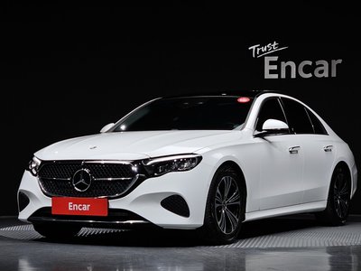 MERCEDES-BENZ E-CLASS - 1