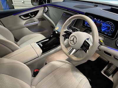 MERCEDES-BENZ EQE - 6