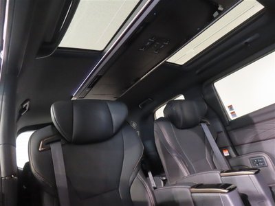 2025 Toyota ALPHARD thumbnail 36