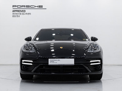 2023 Porsche PANAMERA 照片 2