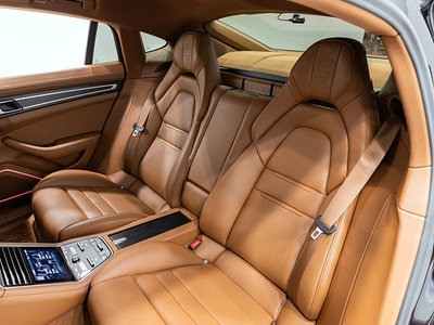 2023 Porsche PANAMERA thumbnail 17
