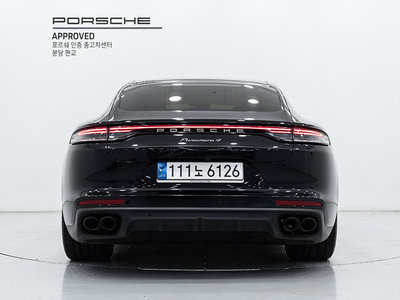 2023 Porsche PANAMERA 照片 3