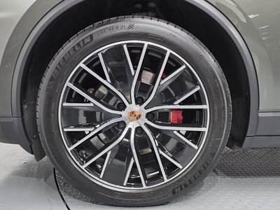 PORSCHE MACAN - 6
