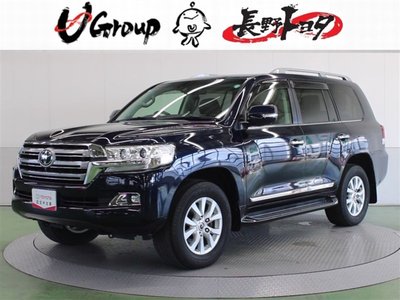 TOYOTA LAND CRUISER 200