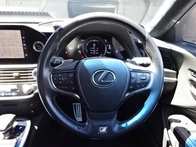 صورة مصغرة 15 لـ 2021 Lexus LS