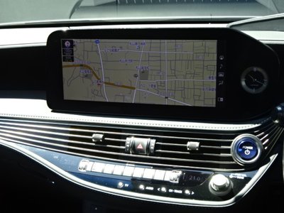 صورة مصغرة 17 لـ 2021 Lexus LS