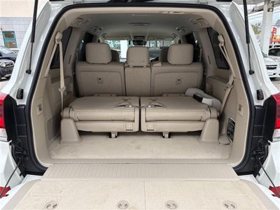 2017 Toyota LAND CRUISER 200 照片 6