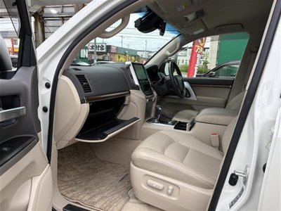 2017 Toyota LAND CRUISER 200 缩略图 23