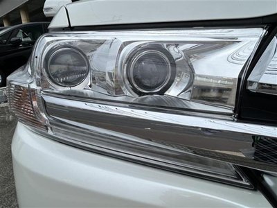 2017 Toyota LAND CRUISER 200 缩略图 36