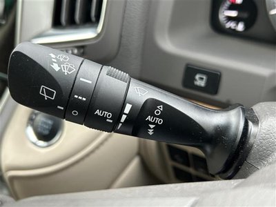 2017 Toyota LAND CRUISER 200 照片 9
