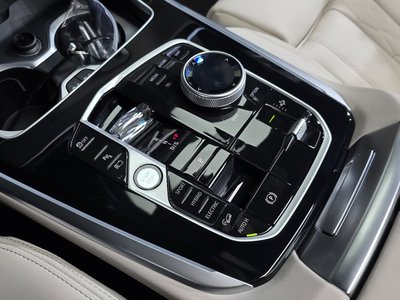 صورة 9 لـ 2024 BMW X5