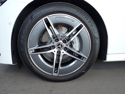 MERCEDES-BENZ E-CLASS WAGON - 8