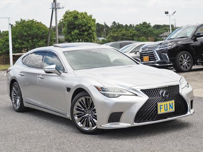 LEXUS LS - 3