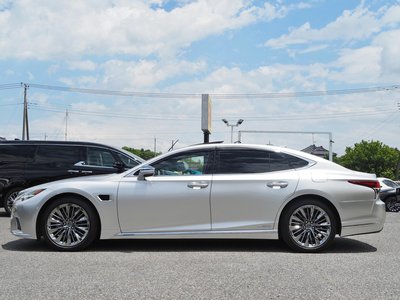 LEXUS LS - 8