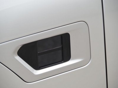 2021 Lexus LS — миниатюра 21